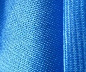 Warp woven fabric, but weft knitted fabric can be hand knitted